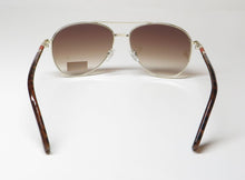 Load image into Gallery viewer, BCBG Bcbgeneration 3025 Sunglasses
