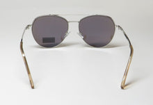 Load image into Gallery viewer, BCBG Bcbgeneration 3044 Sunglasses