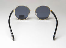 Load image into Gallery viewer, BCBG Bcbgeneration 3049 Sunglasses