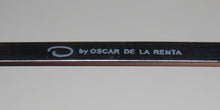 Load image into Gallery viewer, Oscar de la Renta Oscar 3077 Sunglasses