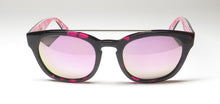 Load image into Gallery viewer, Lilly Pulitzer Ardleigh Sunglasses