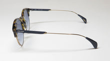 Load image into Gallery viewer, Police Spl738 Sunglasses