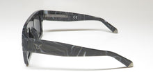 Load image into Gallery viewer, Police Lewis Hamilton 31 Sple13 Sunglasses