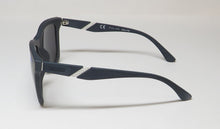 Load image into Gallery viewer, Police Spl352 Sunglasses
