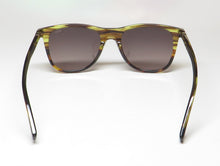Load image into Gallery viewer, Tumi Stu506 Sunglasses