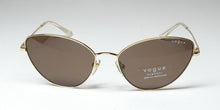Load image into Gallery viewer, Vogue 4179s Sunglasses