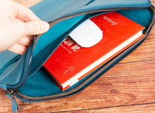 Load image into Gallery viewer, Awe Slim Leather Laptop / Tablet Bag