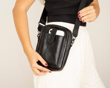 Load image into Gallery viewer, Pisa Leather Crossbody Bag