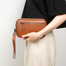 Load image into Gallery viewer, Noma Leather Clutch Bag