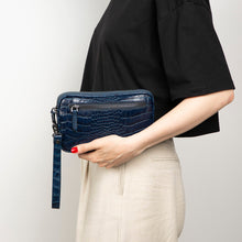 Load image into Gallery viewer, Noma Leather Clutch Bag