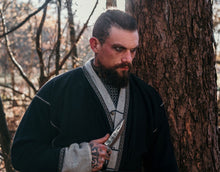 Load image into Gallery viewer, Raven Hilt Knife - 5.5" Blade