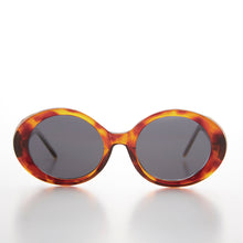 Load image into Gallery viewer, Thick Oval Mod Retro Women's Sunglass - Abby