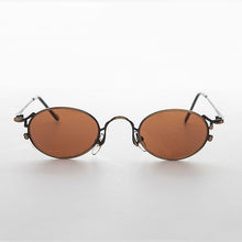 Load image into Gallery viewer, Oval Victorian Style 90s Sunglasses - Beatrice