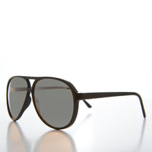 Load image into Gallery viewer, Simple Polarized Lens Aviator Sunglasses - Bedford