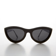 Load image into Gallery viewer, Rare Oversized Mod Cat Eye Chunky Sunglass - Big Momma