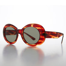 Load image into Gallery viewer, Oval Clout Cat Eye Vintage Sunglasses - Emma