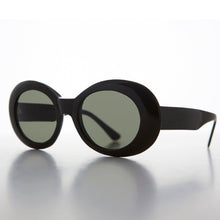 Load image into Gallery viewer, Oval Clout Cat Eye Vintage Sunglasses - Emma