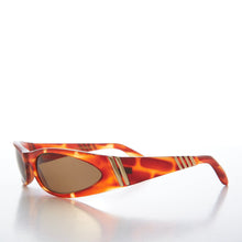 Load image into Gallery viewer, Mod Wrap Around Vintage Sunglasses - Brower