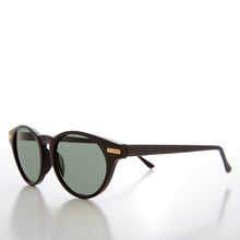 Load image into Gallery viewer, Round Horn Rim Retro Sunglasses - Croft