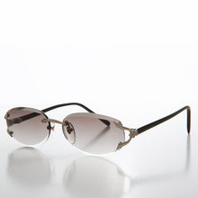 Load image into Gallery viewer, Slim Oval Lens 90s Sunglasses - Cruz
