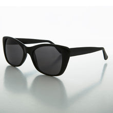Load image into Gallery viewer, Square Retro Cat Eye Vintage Sunglass - Dixie