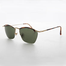 Load image into Gallery viewer, 90s Gold Delicate Vintage Sunglass - Francis