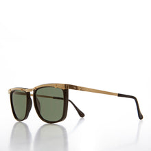 Load image into Gallery viewer, 90s Unique Gold Brow Squared Sunglass - Francois