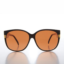 Load image into Gallery viewer, Women's Large Vintage Sunglass With Copper Lens - Frieda