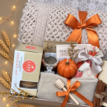 Load image into Gallery viewer, Pumpkin Fall Comfort Gift Box for Her