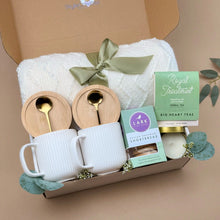 Load image into Gallery viewer, Housewarming Gift Basket โ Blanket, Tea & Home Accents