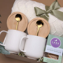 Load image into Gallery viewer, Housewarming Gift Basket โ Blanket, Tea & Home Accents