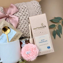 Load image into Gallery viewer, Welcome Home Gift Box – New Housewarming Gift Set