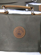 Load image into Gallery viewer, Knife Roll