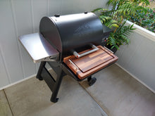 Load image into Gallery viewer, BBQ Boards™ for Traeger Ironwood 650 - Front Board