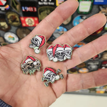 Load image into Gallery viewer, Mini Morale - Christmas Skulls Patch Pack 1
