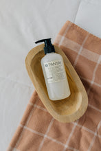 Load image into Gallery viewer, I Like Big Bubbles…and I Cannot Lie Bubbling Bath