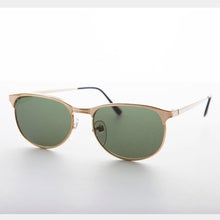 Load image into Gallery viewer, Metal Horn rim Vintage Sunglass with Glass Lens - Jones