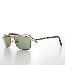 Load image into Gallery viewer, Gold 90s Vintage Pilot Sunglass - Kit