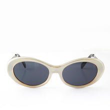 Load image into Gallery viewer, Oval Mod Punk Cateye 90s Vintage Sunglass - Loretta