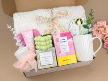 Load image into Gallery viewer, Luxury Women’s Self-Care Gift Basket