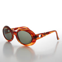 Load image into Gallery viewer, Oval Mod Retro Beatnik Vintage Sunglass - Mable