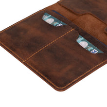 Load image into Gallery viewer, Viaggio Leather Passport Wallet