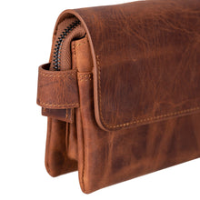 Load image into Gallery viewer, Prestige Leather Clutch Bag