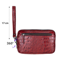Load image into Gallery viewer, Noma Leather Clutch Bag