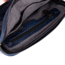 Load image into Gallery viewer, Noma Leather Clutch Bag