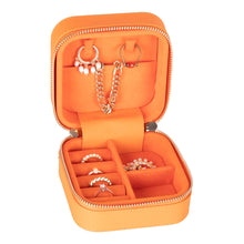 Load image into Gallery viewer, Amanda Leather Jewelry Box, Medium