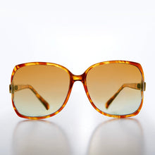 Load image into Gallery viewer, Oversized Women's Vintage Sunglasses - Jennie