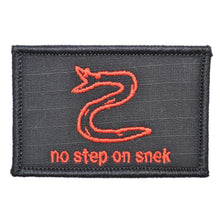 Load image into Gallery viewer, No Step On Snek - 2x3 Patch