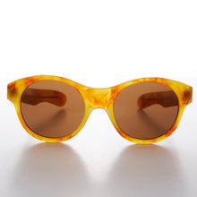 Load image into Gallery viewer, Classic Pantos Round Sunglass with Paddle Temples - Otto