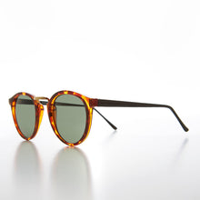 Load image into Gallery viewer, Round Horn Rim Hipster Vintage Sunglass - Pat